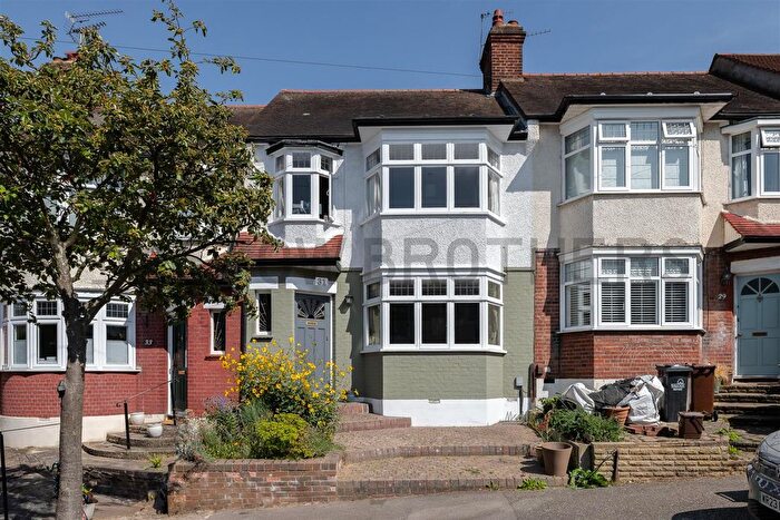 3 Bedroom Property To Rent In Alma Avenue, Highams Park, E4