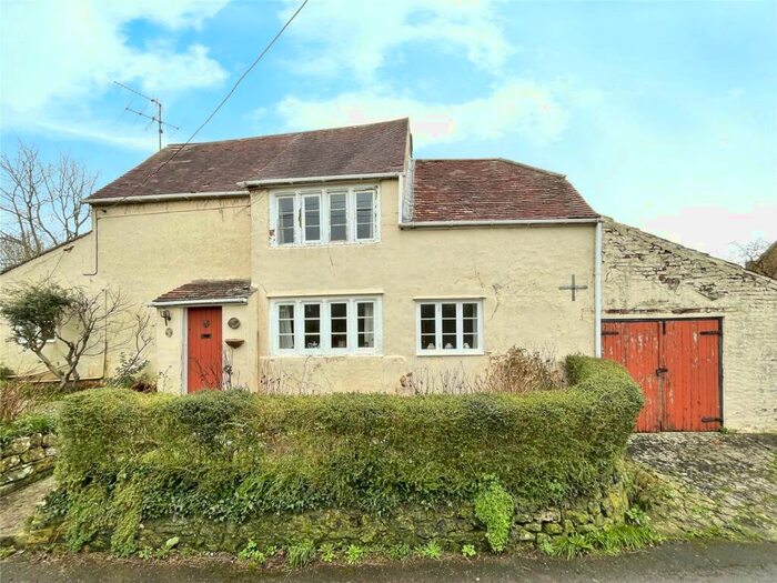 2 Bedroom Detached House For Sale In Wood Lane, Chapmanslade, BA13