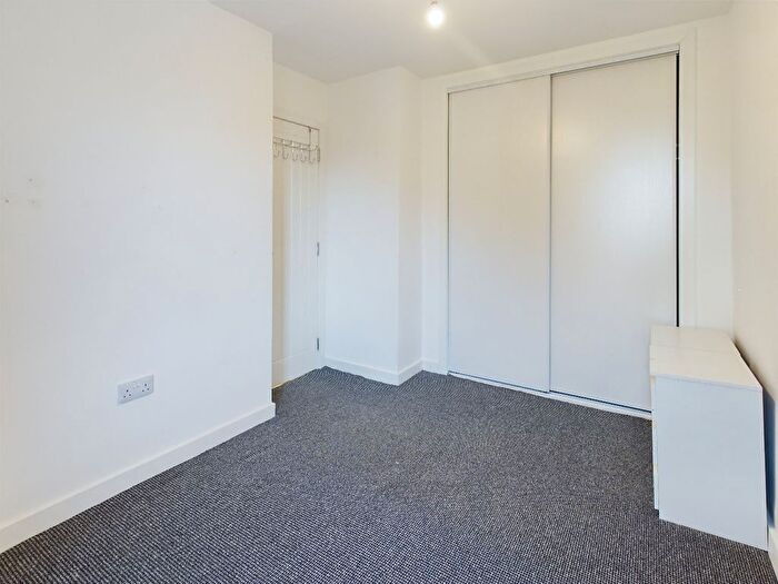 2 Bedroom Flat To Rent In Arbroath Road, Angus, Carnoustie, DD7