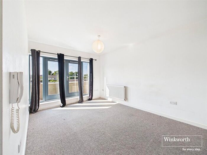 2 Bedroom Apartment For Sale In Hannah Court, Sunningdale Gardens, Kingsbury, London, NW9