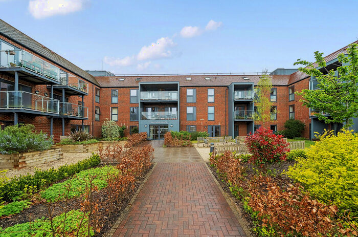 1 Bedroom Retirement Property For Sale In The Dean, Alresford, Hampshire, SO24