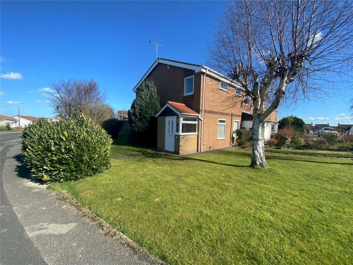 2 Bedroom Semi-Detached House To Rent In Thurlestone Drive, Nottingham, Nottinghamshire, NG3