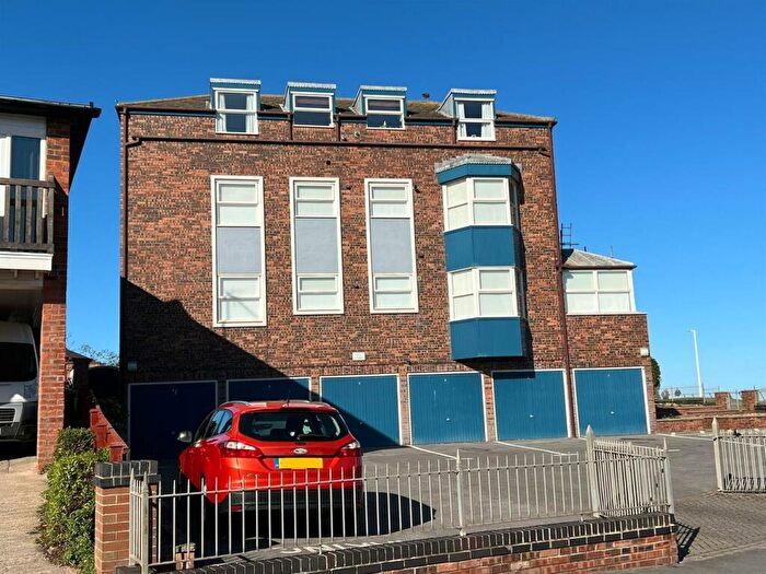 1 Bedroom Penthouse For Sale In Marine Drive, Hornsea, HU18