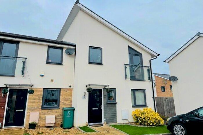 3 Bedroom End Of Terrace House To Rent In Channing Road, Peterborough, PE1