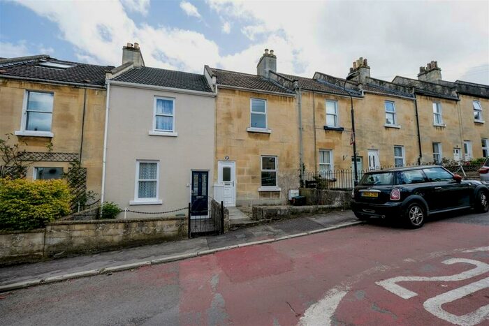 2 Bedroom Terraced House To Rent In Brooklyn Road, Bath, BA1