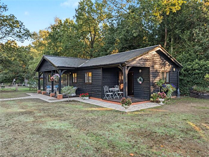 2 Bedroom Detached House To Rent In Nine Mile Ride, Finchampstead, Wokingham, Berkshire, RG40
