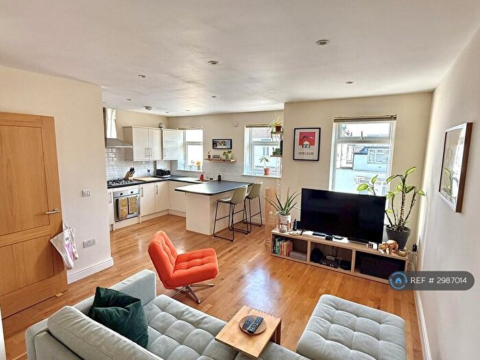 2 Bedroom Flat To Rent In Southey Street, London, SE20