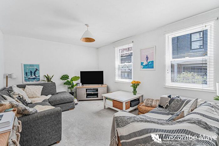 2 Bedroom Flat For Sale In Ticklemore Street, Totnes, TQ9