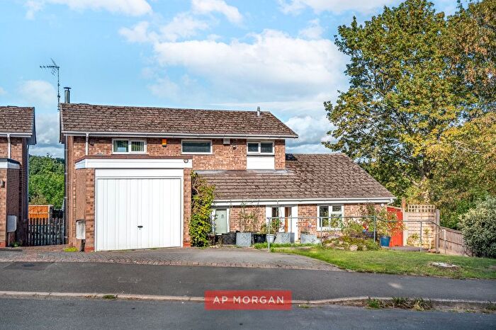3 Bedroom Detached House For Sale In Severndale, Droitwich, Worcestershire, WR9