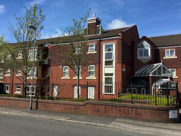 1 Bedroom Flat To Rent In Trevarrick Court, Greenwood Street, Oldham, Greater Manchester, OL4