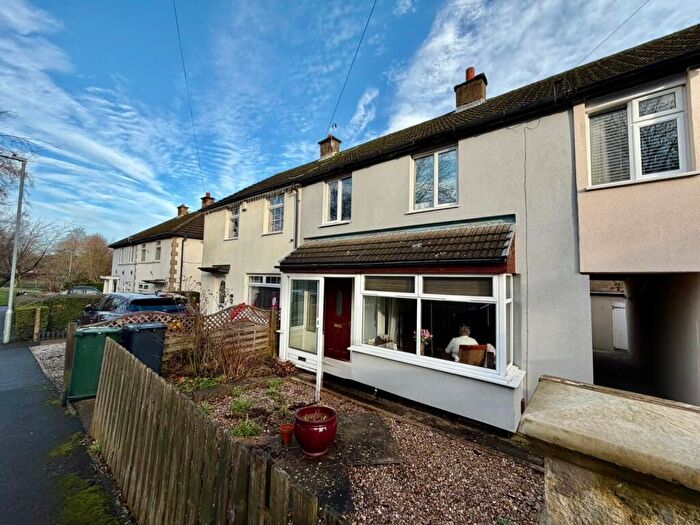 2 Bedroom Terraced House For Sale In Saxton Place, Huddersfield, HD5