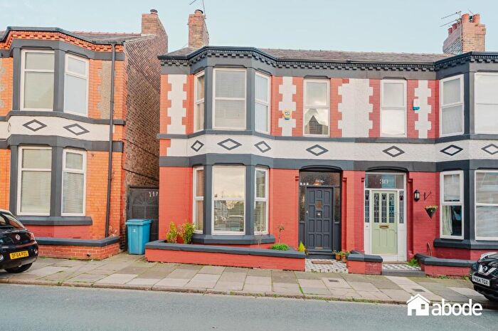 3 Bedroom End Of Terrace House For Sale In Charles Berrington Road, Wavertree, Liverpool, L15