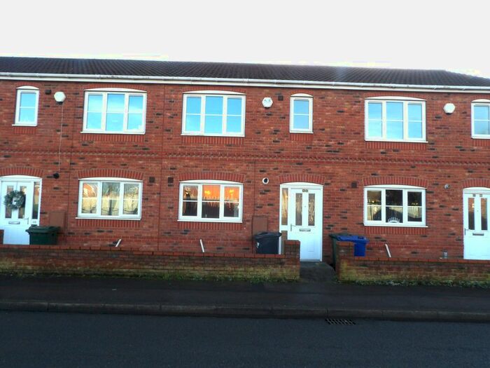 3 Bedroom Terraced House To Rent In Rands Lane, Armthorpe, Doncaster, DN3