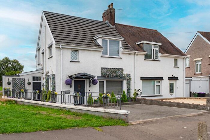 3 Bedroom Semi Detached House For Sale In Station Road, Pontnewydd, Cwmbran, NP44