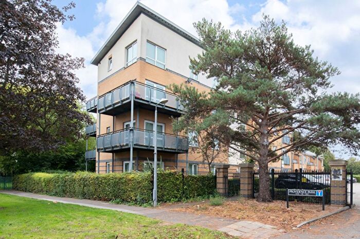 2 Bedroom Flat For Sale In Princess Elizabeth Way, Cheltenham, GL51