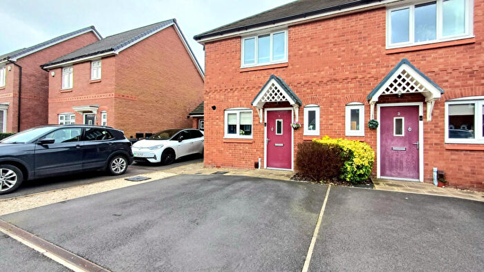 2 Bedroom Semi Detached House For Sale In Velveteen Crescent, Manchester, M28