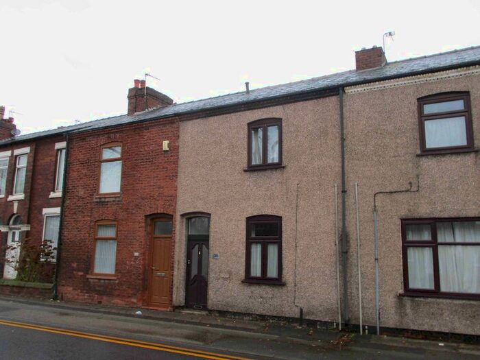 1 Bedroom Flat To Rent In Twist Lane, Leigh, Greater Manchester, WN7