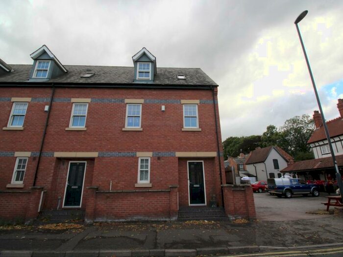 2 Bedroom House To Rent In Mansfield Road, Derby, DE1
