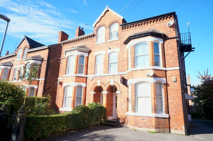 1 Bedroom Apartment To Rent In Claremont Grove, Didsbury, M20
