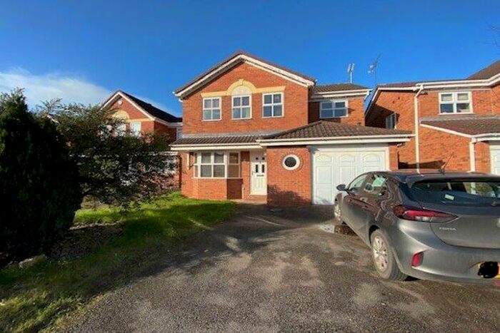 4 Bedroom Detached House To Rent In Gunnell Close, Stafford ST16