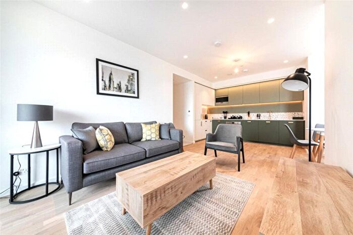 1 Bedroom Flat To Rent In Haverstock Hill, London, NW3