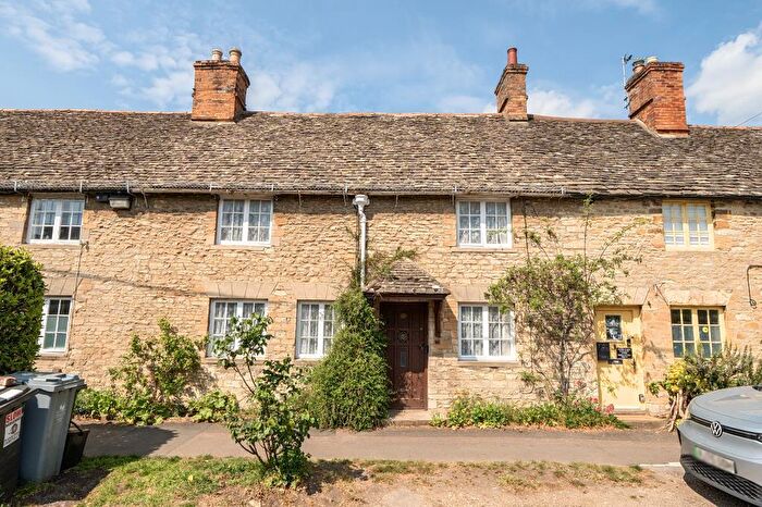 2 Bedroom Cottage For Sale In Eynsham, Oxfordshire, OX29