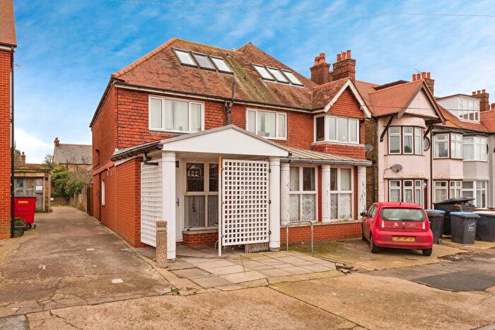 2 Bedroom Flat For Sale In Cornwall Gardens, Cliftonville, Margate, Kent, CT9