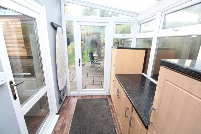3 Bedroom Semi-Detached House For Sale In Windsor Avenue, Glen Parva, Leicester, LE2