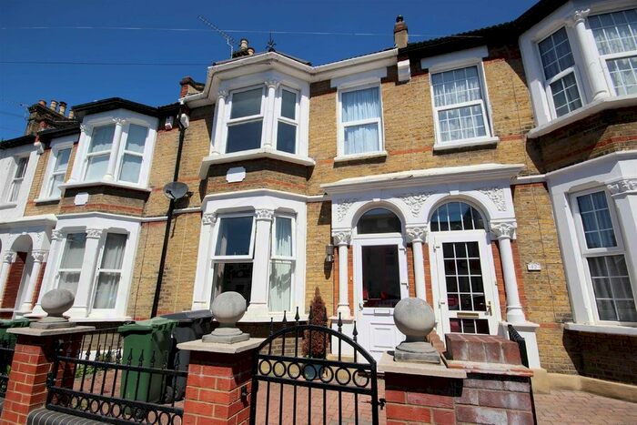 4 Bedroom Terraced House To Rent In Priory Avenue, London, E17
