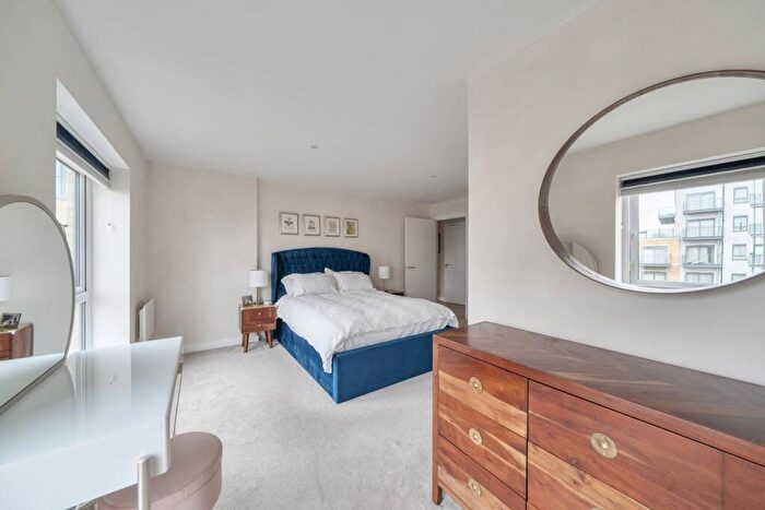 2 Bedroom Flat For Sale In Caversham Road, Colindale, London, NW9