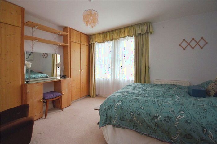 3 Bedroom Terraced House For Sale In Botley Road, Romsey, Hampshire, SO51