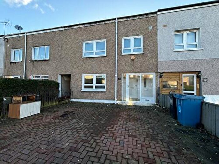 4 Bedroom Terraced House To Rent In Honeybog Road, Penilee, G52