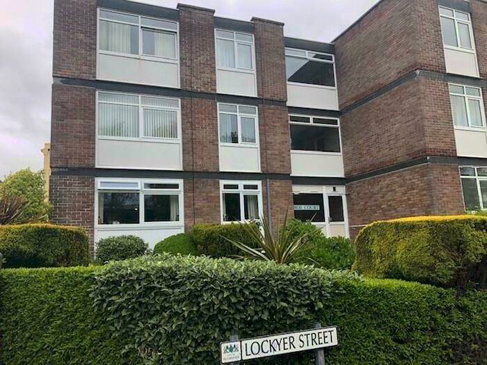 2 Bedroom Apartment To Rent In Lockyer Street, Plymouth, PL1