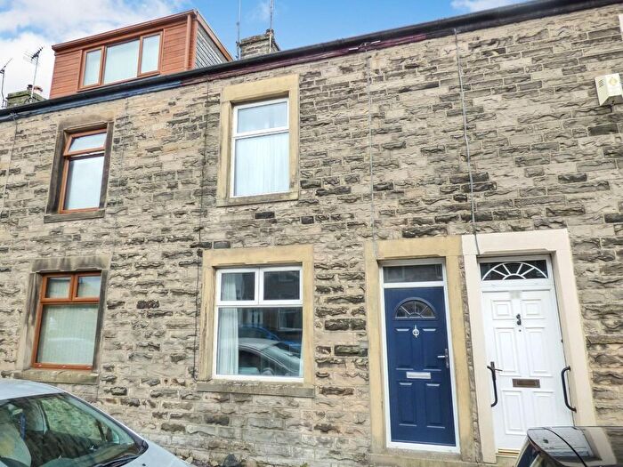 2 Bedroom Terraced House For Sale In Haw Grove, Hellifield, Skipton, BD23
