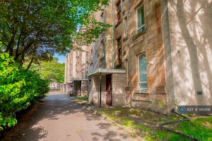 1 Bedroom Flat To Rent In Mannering Court, Glasgow, G41