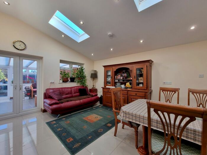 3 Bedroom End Of Terrace House To Rent In Carter Street, Belgrave, Leicester, LE4