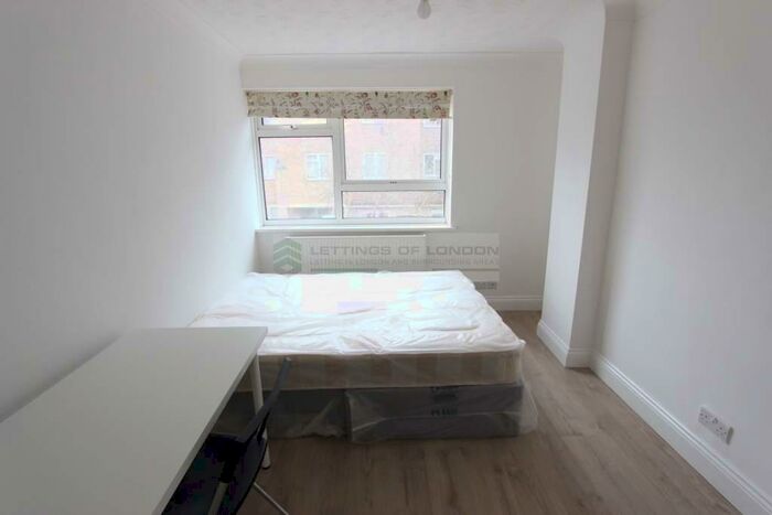 1 Bedroom Apartment To Rent In Goldings Crescent, Hatfield, AL10