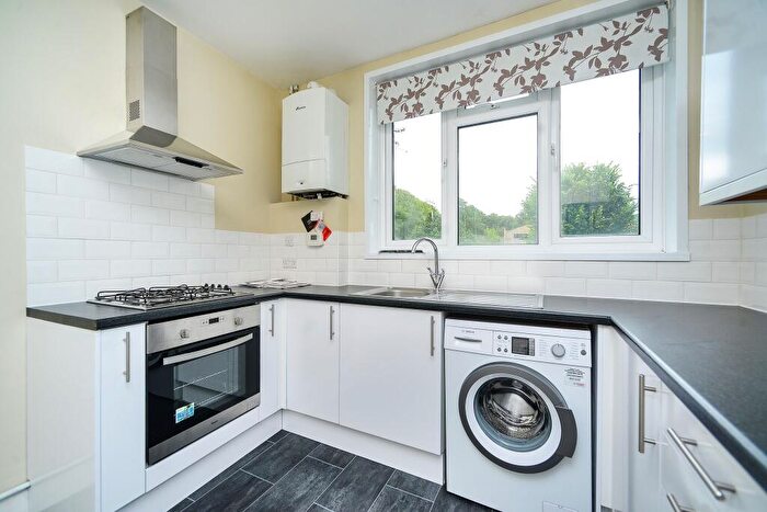 2 Bedroom Flat To Rent In Newmarket Road, Brighton, BN2