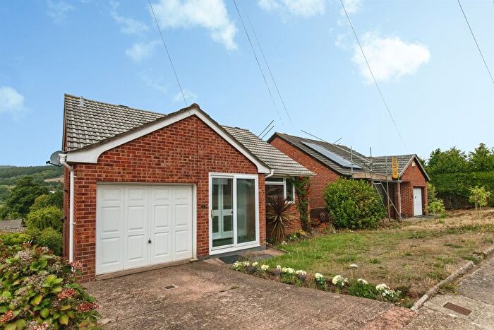 3 Bedroom Detached House For Sale In Woodleigh Close, Exeter, EX4