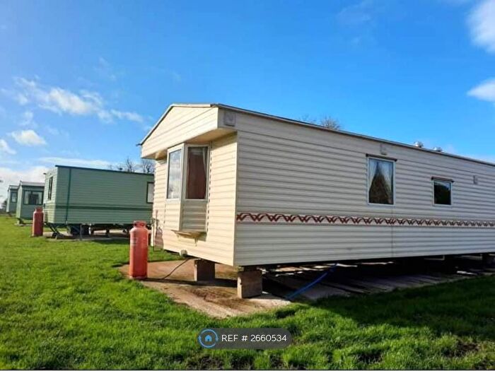 2 Bedroom Park Home To Rent In Marsh Road Edgmond, Telford, TF10