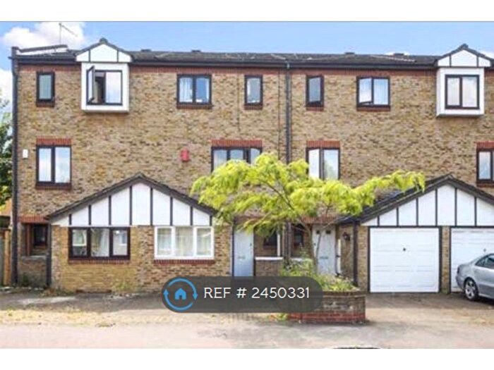 5 Bedroom Terraced House To Rent In Maryland Road, London, E15