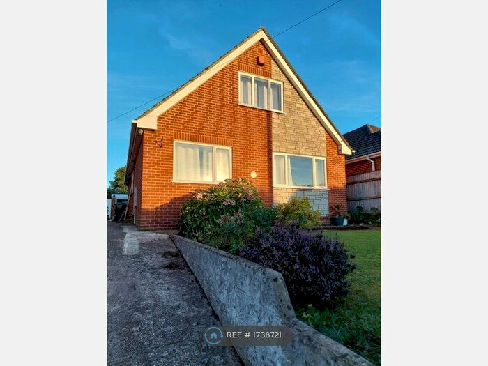 5 Bedroom Detached House To Rent In Kinson Road, Bournemouth, BH10