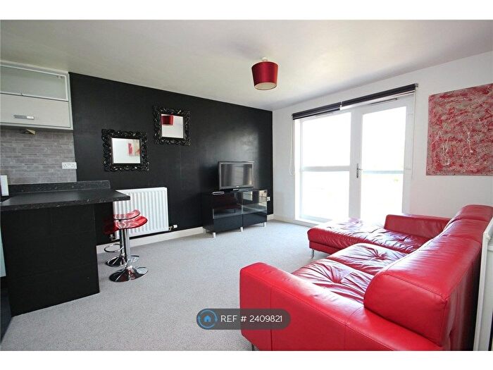 1 Bedroom Flat To Rent In Little Locky Close, Bristol, BS16