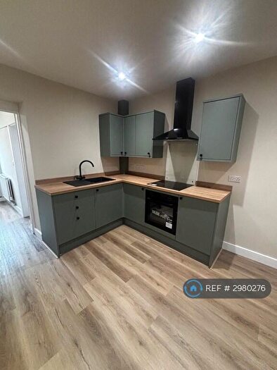 3 Bedroom Terraced House To Rent In Bute St, Treorchy, CF42