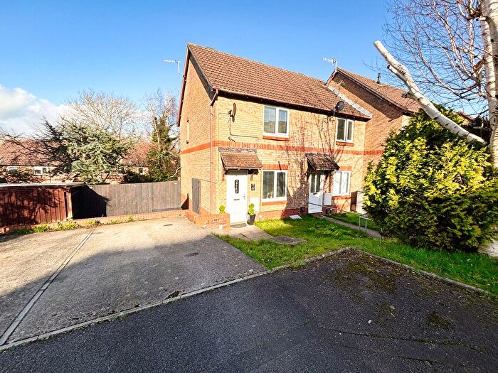 2 Bedroom Semi Detached House For Sale In Bryn Amlwg, North Cornelly, CF33