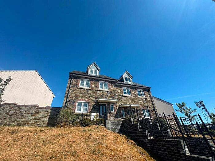 4 Bedroom Property To Rent In Wadebridge, PL27