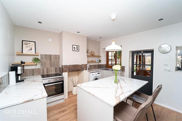 2 Bedroom Terraced House For Sale In Railway Road, Adlington, Chorley, PR6