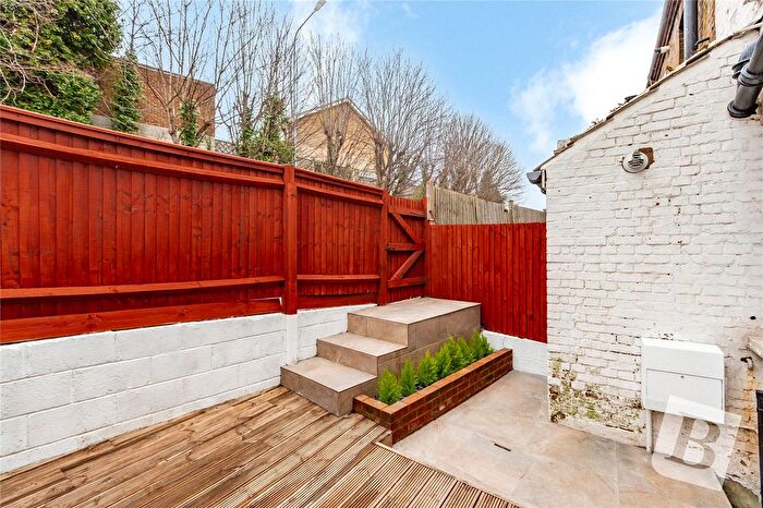 2 Bedroom Terraced House For Sale In Cross Lane East, Gravesend, Kent, DA12