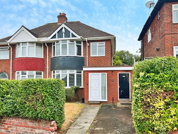 3 Bedroom Semi Detached House For Sale In Watsons Green Road, Dudley, West Midlands, DY2