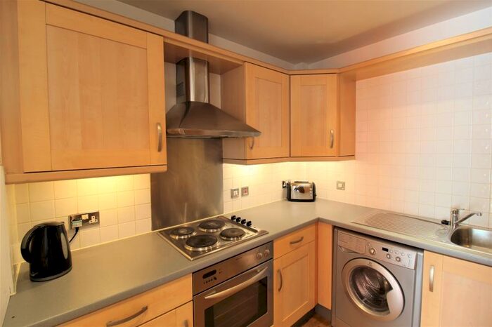 1 Bedroom Apartment To Rent In Whitehall Quay, LS1